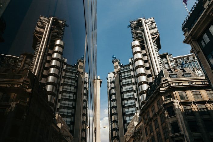 https://ee.ukbrokerlink.com/images/uploads/PI9pkCGzRdg8buFEErXUynVG2nI.jpg